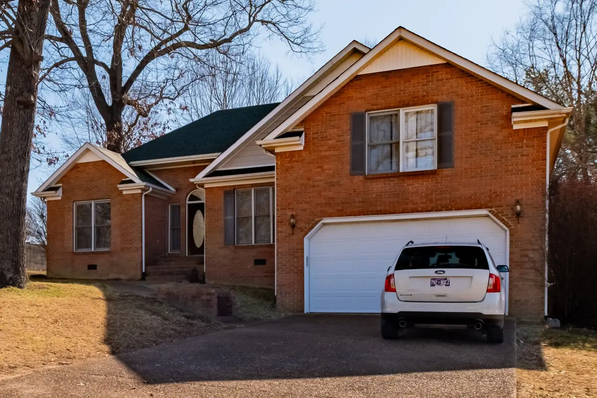 180 Mortons Lake Rd, Manchester, TN 37355 - #1