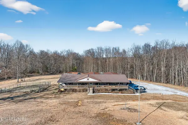 3773 Glade Creek Rd, Sparta, TN 38583
