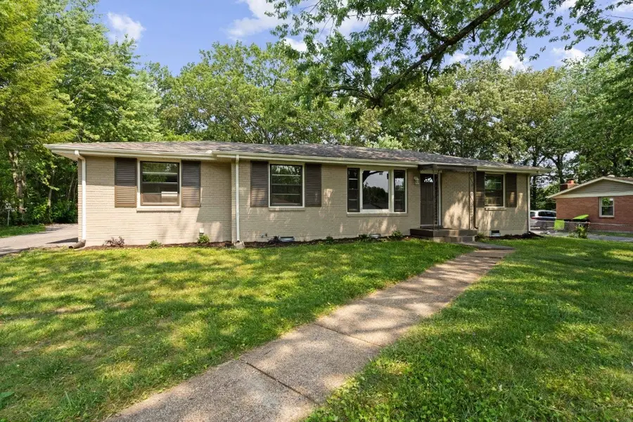 30 Dalewood Dr, Clarksville, TN 37042 - #2