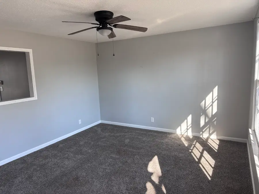 1480 Nichols Dr, Clarksville, TN 37042 - #3