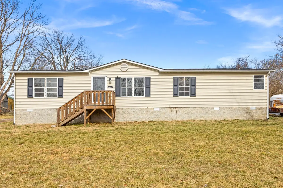 10940 Old Highway 52, Westmoreland, TN 37186 - #1