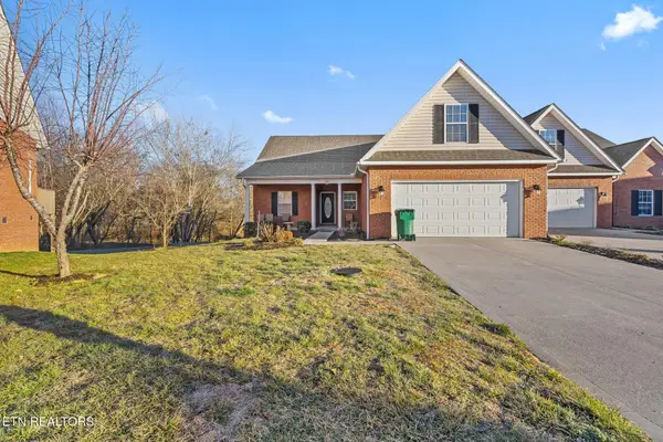 4651 Oak Meadow Way, Knoxville, TN 37918