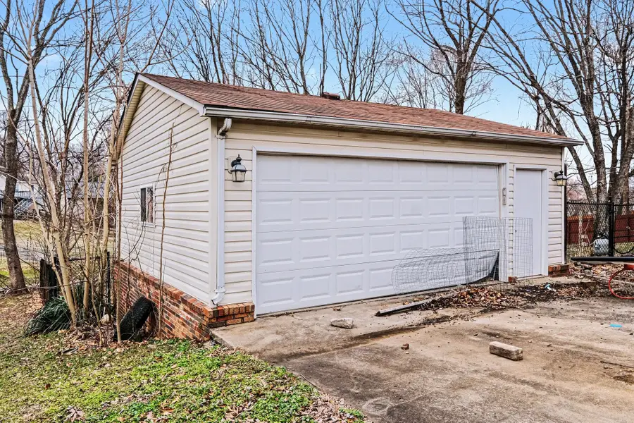 1678 Windriver Rd, Clarksville, TN 37042 - #3