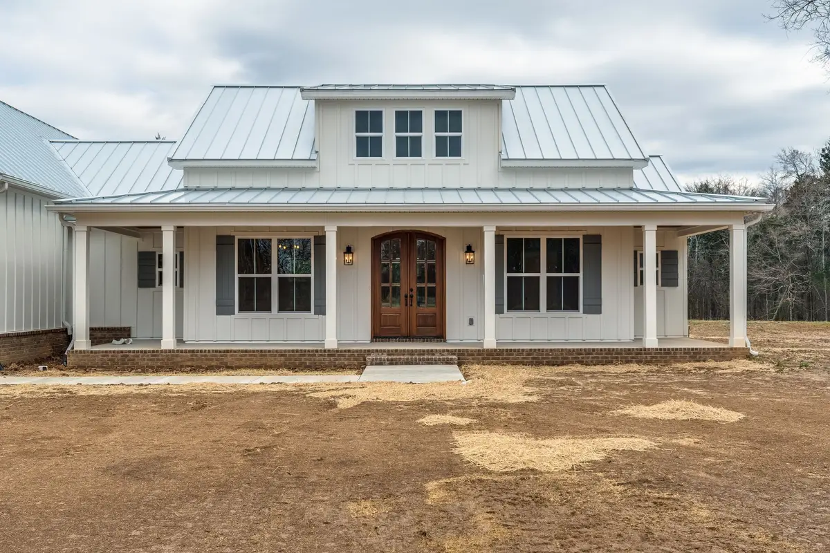 2 Hunter Bills Rd, Lewisburg, TN 37091 - #1