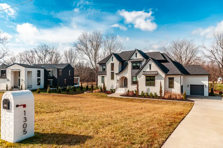 1305 Twin Springs Dr, Brentwood, TN 37027 - #3