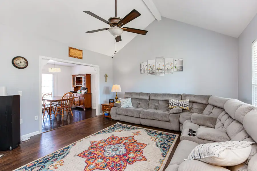 3018 West Dr, Greenbrier, TN 37073 - #2