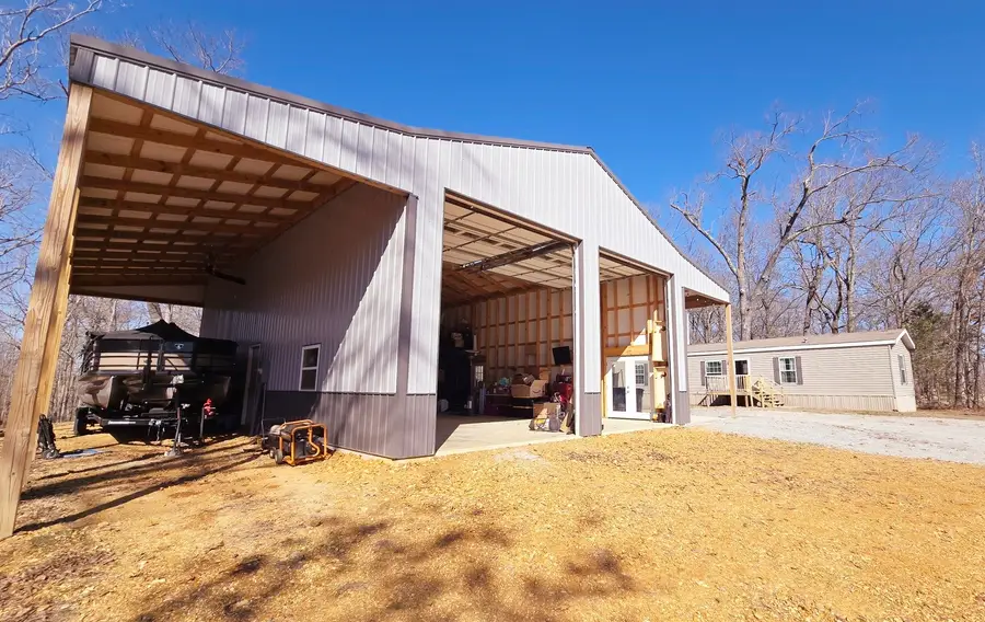 497 River Oaks Dr, Springville, TN 38256 - #2