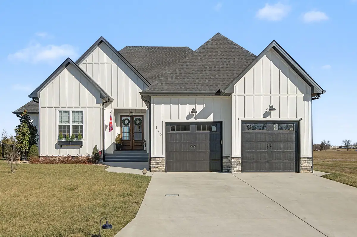 172 Lookout Dr, Winchester, TN 37398 - #1