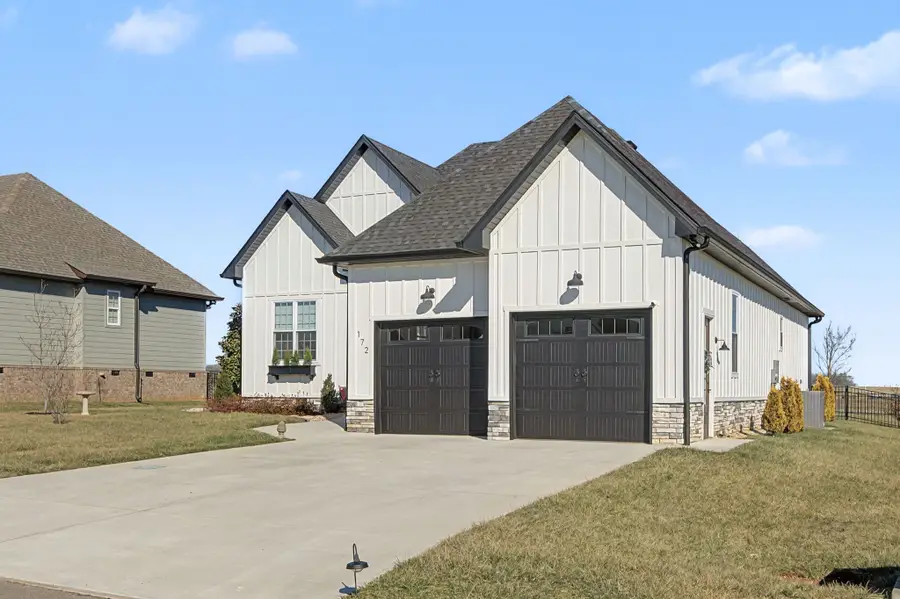 172 Lookout Dr, Winchester, TN 37398 - #3