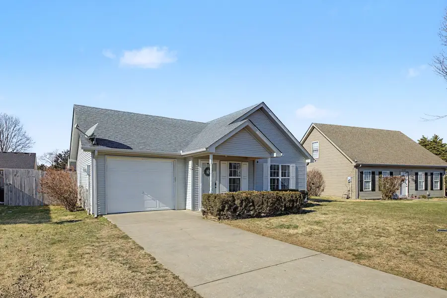 2704 Painted Pony Dr, Murfreesboro, TN 37128 - #2