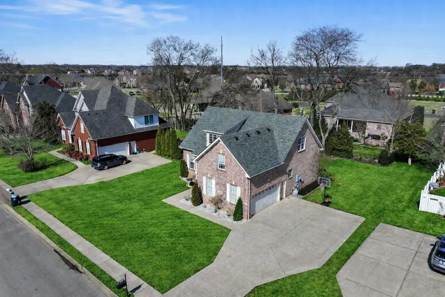 3310 Genoa Dr, Murfreesboro, TN 37128 - #2