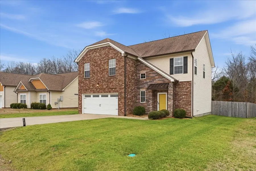 212 Wyburn Pl, Burns, TN 37029 - #3