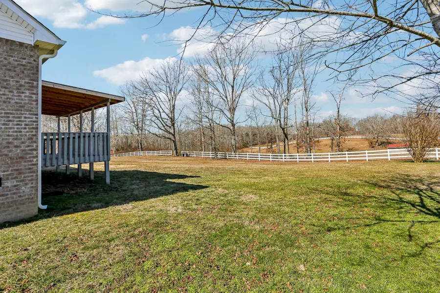 1135 High Lake Dr, Dickson, TN 37055 - #2