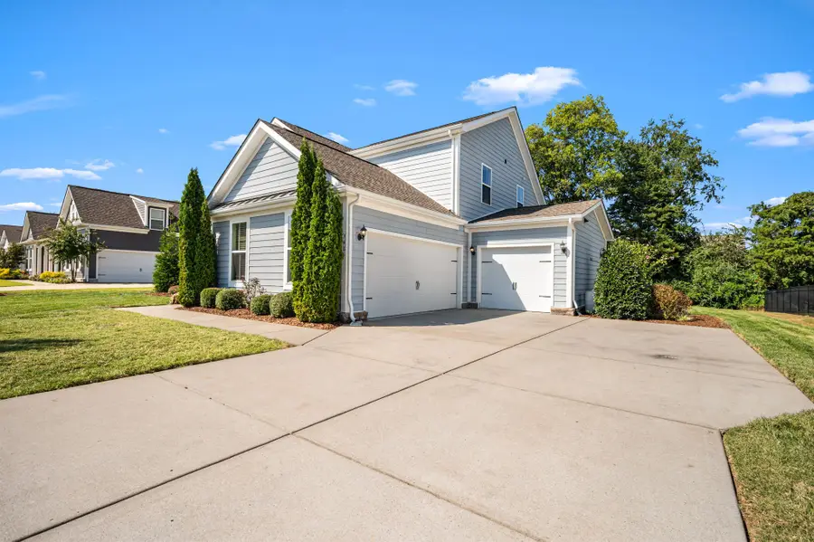 3405 Chinoe Dr, Murfreesboro, TN 37129 - #3