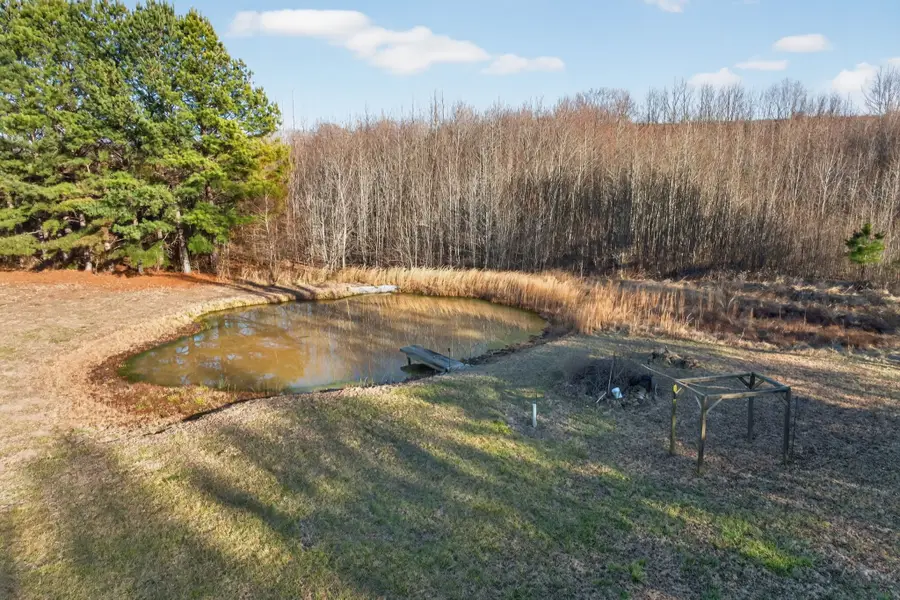 409 Westwood Dr, Sparta, TN 38583 - #2