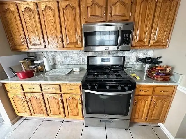 605 Farber Dr, Adamsville, TN 38310 - #3