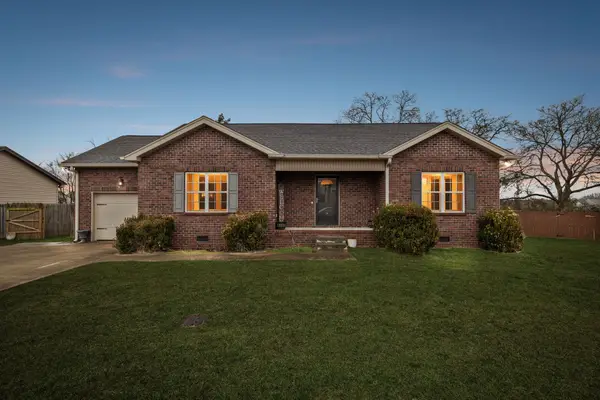 17 Andy Cir, Lebanon, TN 37087