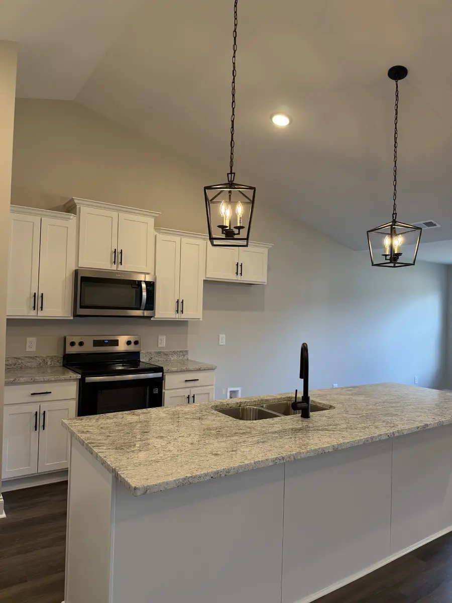 2082 Melanie Dr, Springfield, TN 37172 - #3