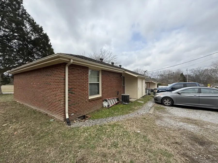 103 Forrest St, Ashland City, TN 37015 - #3