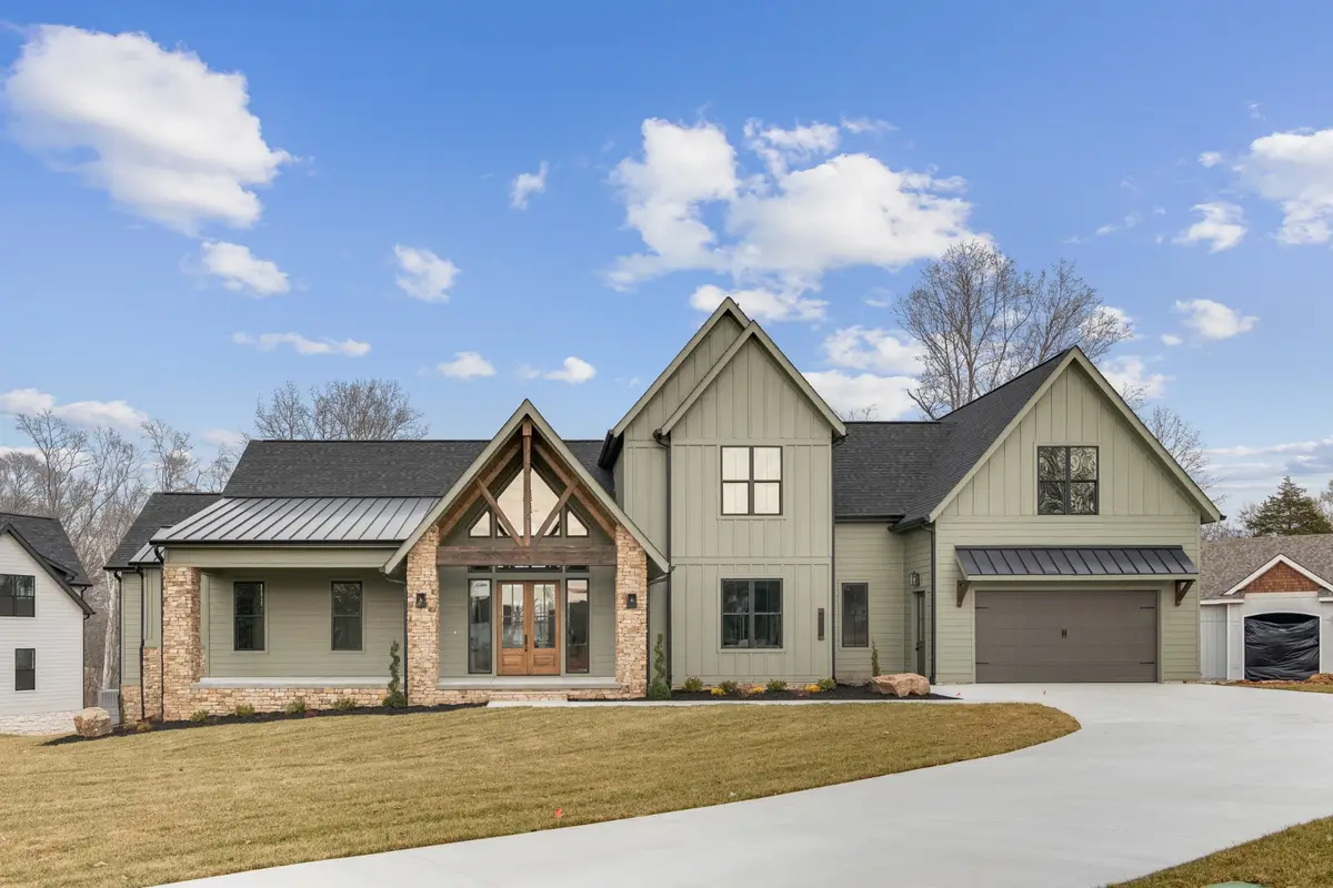 696 Fanning Bend Dr, Winchester, TN 37398 - #1