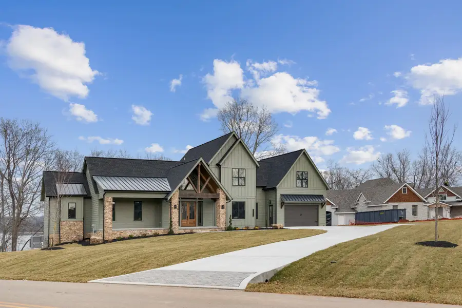 696 Fanning Bend Dr, Winchester, TN 37398 - #2