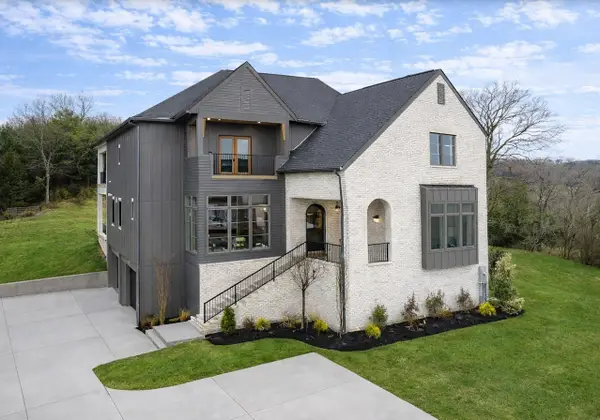 459 Franklin Rd, Franklin, TN 37069