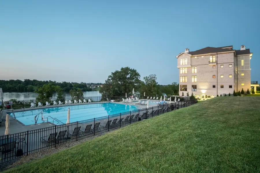 1024 Club View Dr #F202, Gallatin, TN 37066 - #3