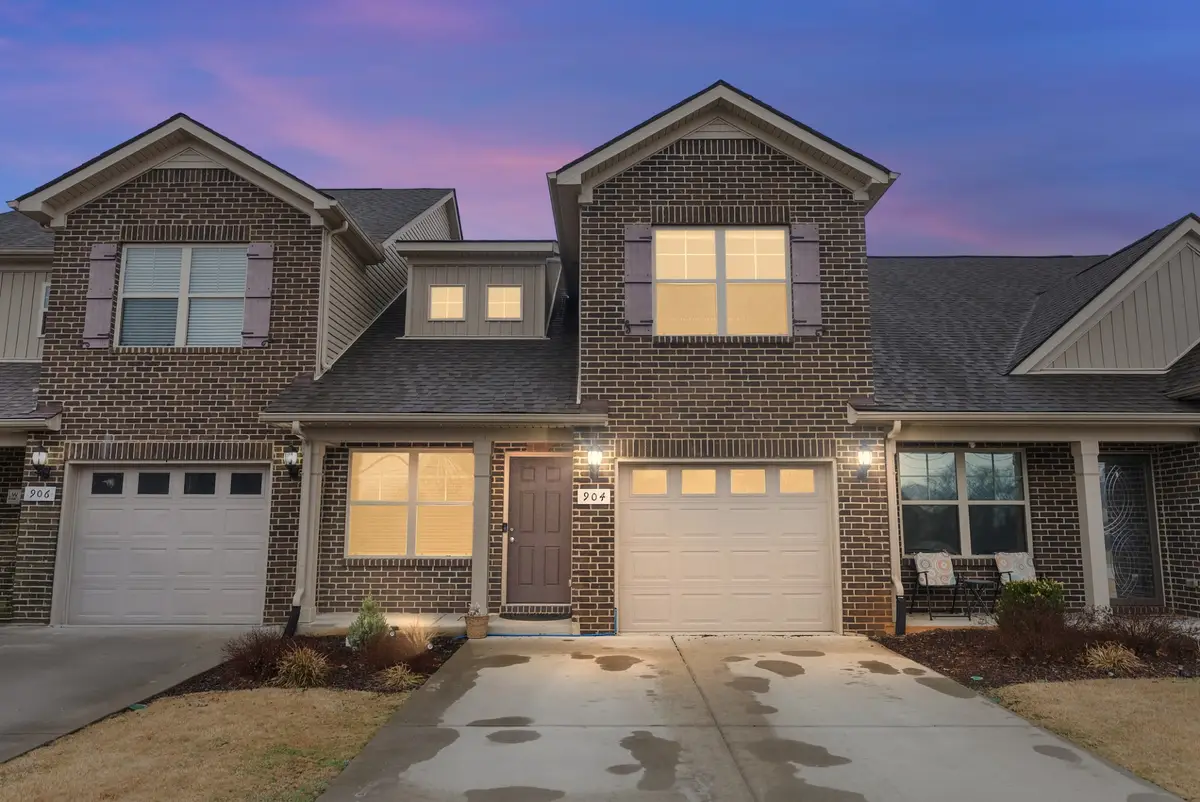 904 Harold Lee Dr, Smyrna, TN 37167 - #1