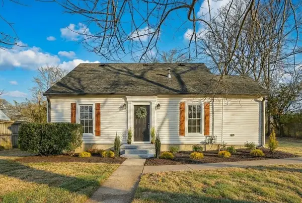 966 Greenwood Ct, Clarksville, TN 37040