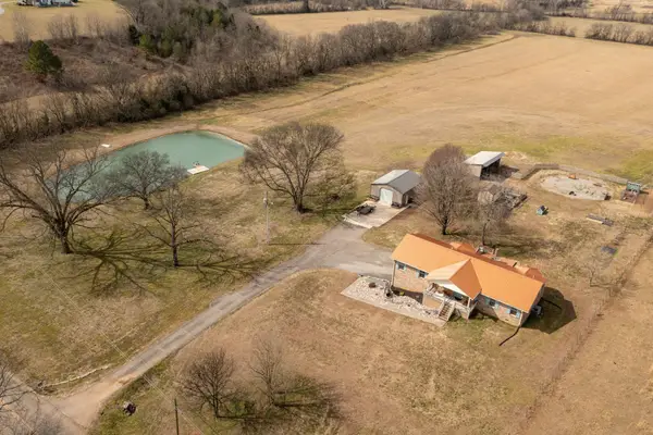 10115 Upper East Valley Road, Pikeville, TN 37367