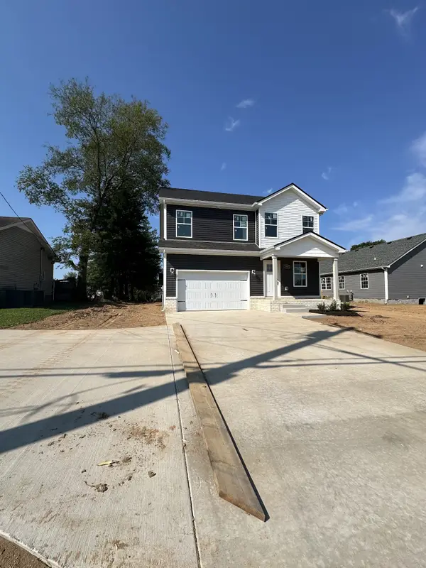 1307 Hugh Hunter Rd, Oak Grove, KY 42262