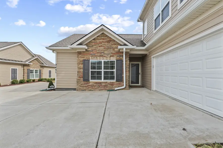 2431 Stonecenter Ln, Murfreesboro, TN 37128 - #3
