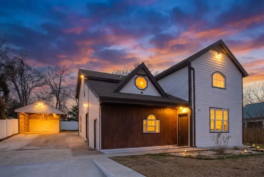 239 E Bledsoe St, Gallatin, TN 37066 - #2