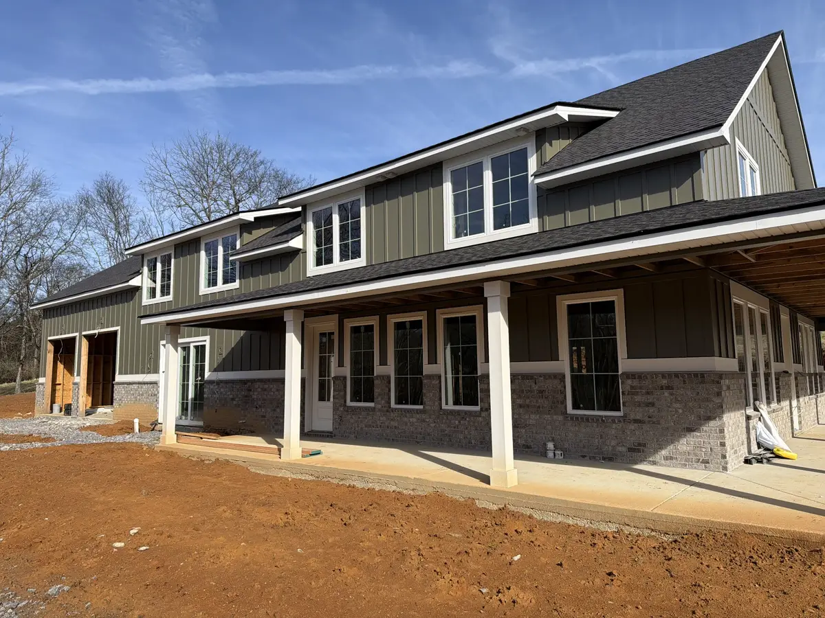 2372 Darks Mill Rd, Columbia, TN 38401 - #1