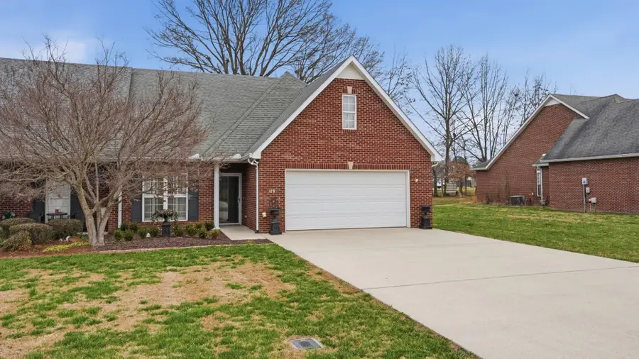 120 Greystone Pl, Tullahoma, TN 37388 - #2