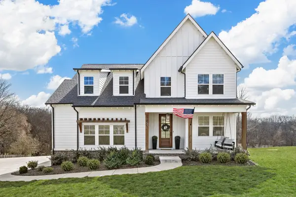 1233 Hartsfield Dr, Columbia, TN 38401