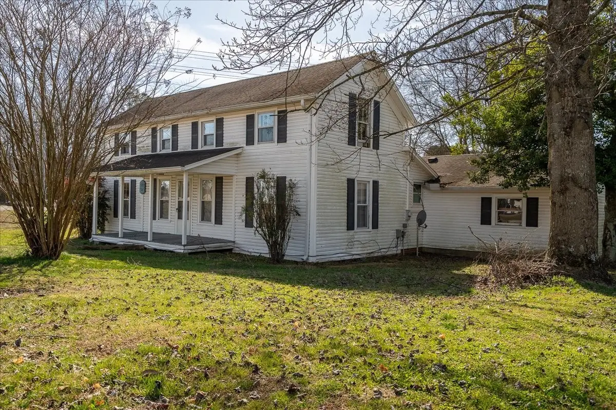 202 Vine St, Loretto, TN 38469 - #1