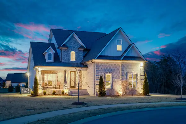 455 Huntington Dr, Lebanon, TN 37087