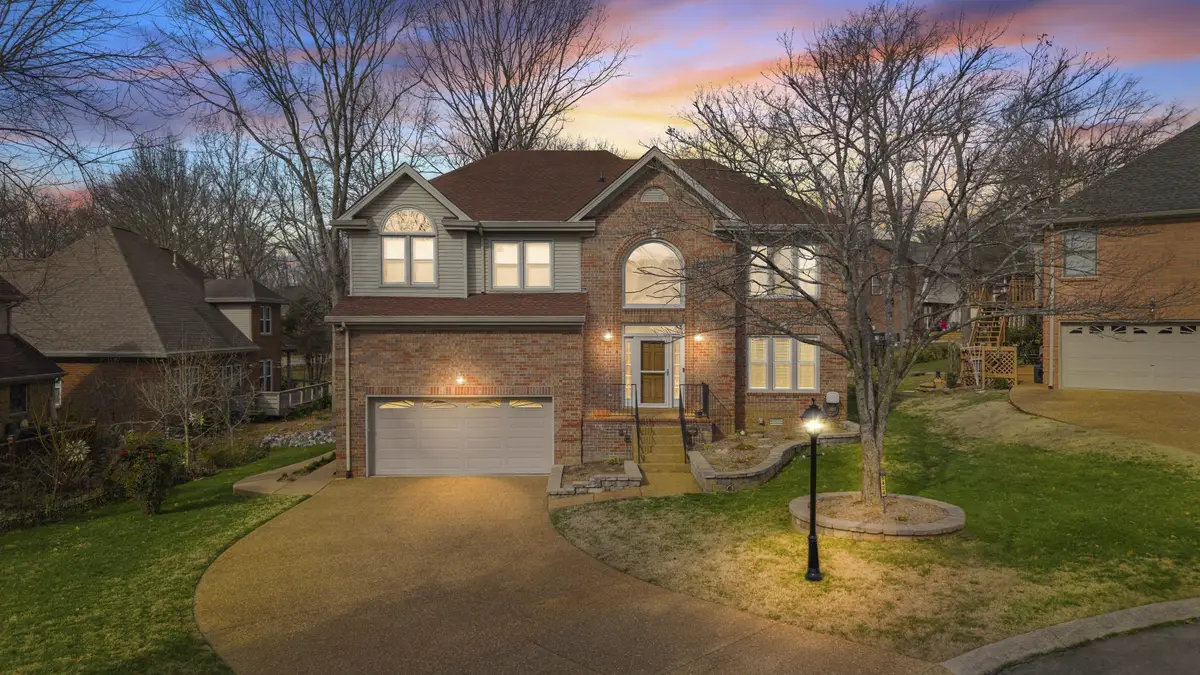 5424 Mainsail Dr, Hermitage, TN 37076 - #1