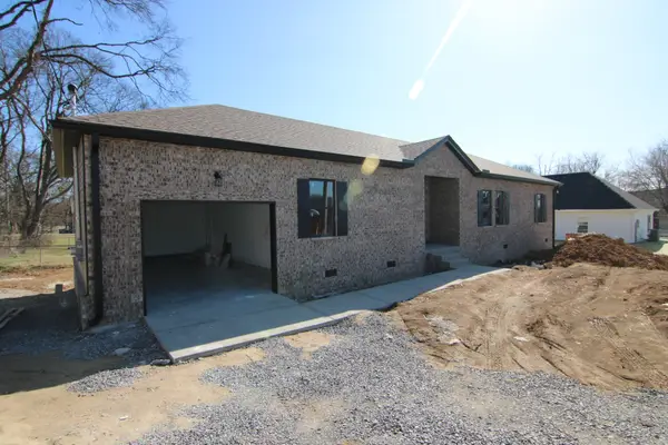 101 N Statesville Ave, Watertown, TN 37184