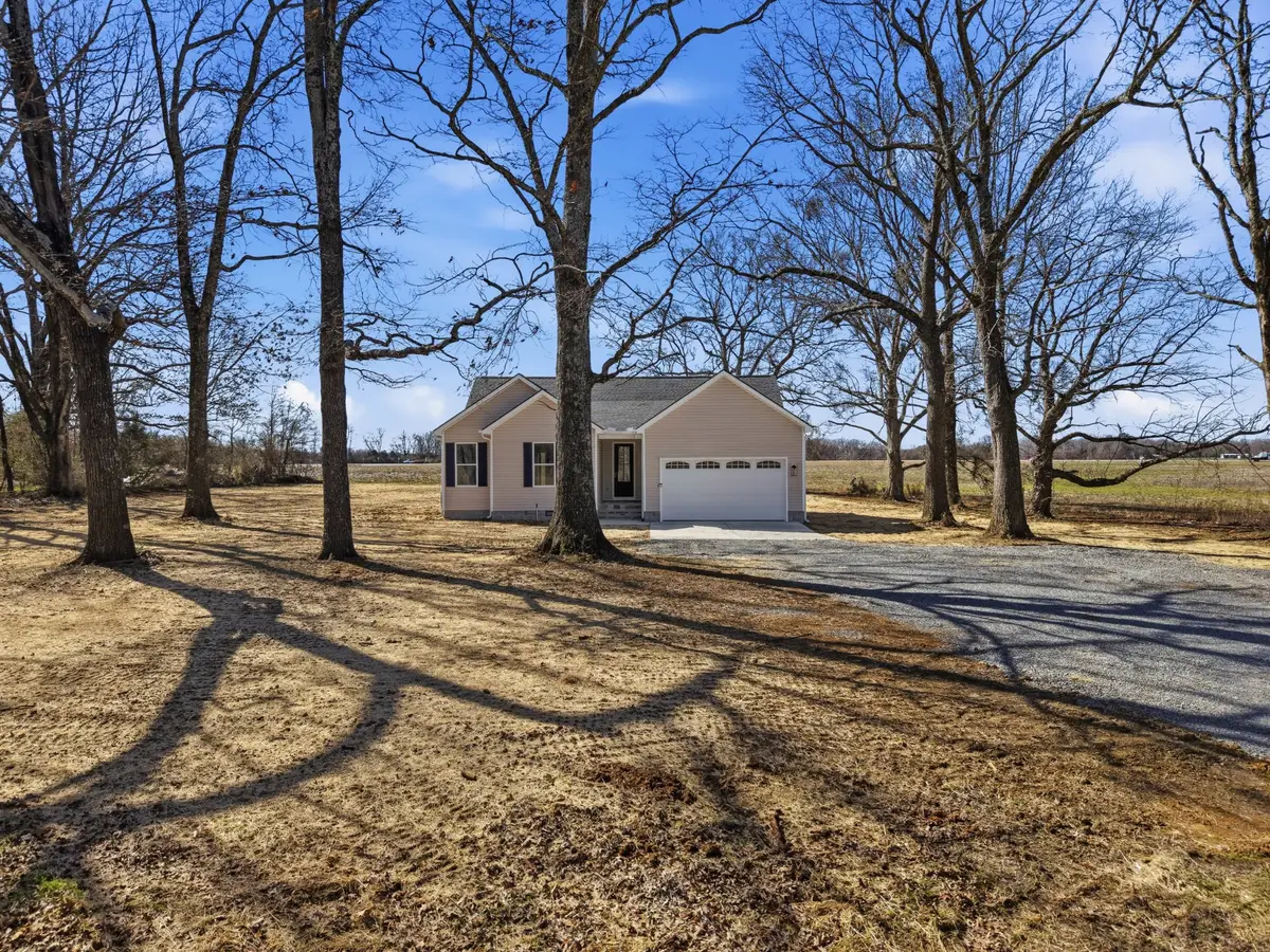 37 Old 64 Hwy, Flintville, TN 37335 - #1