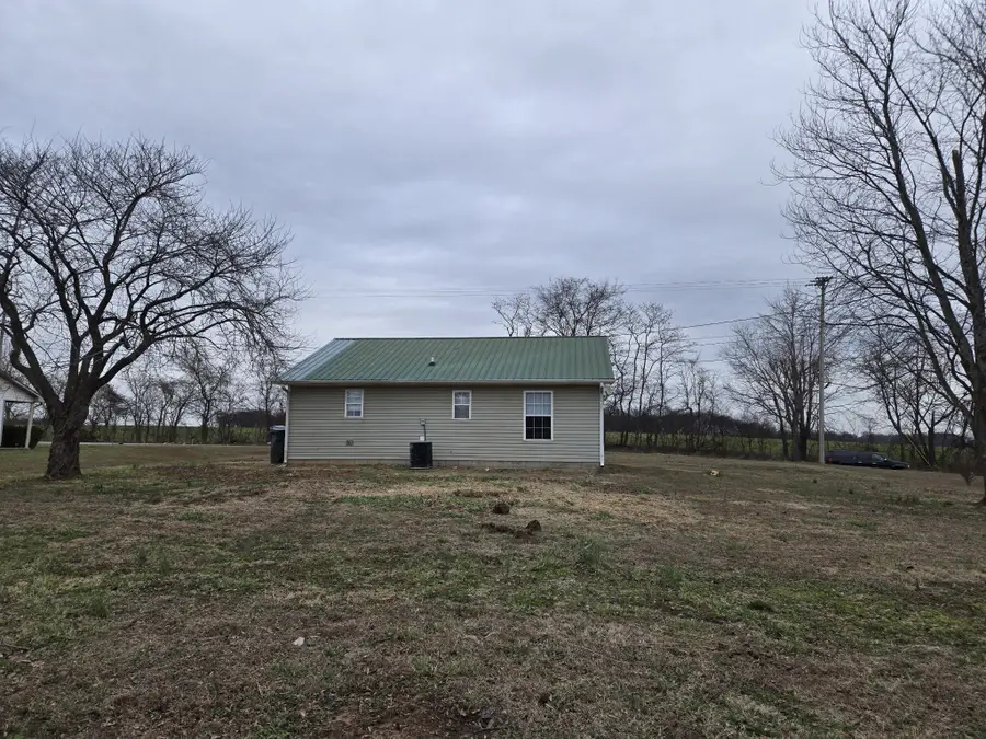337 Bumpus Mill Rd, Oak Grove, KY 42262 - #3
