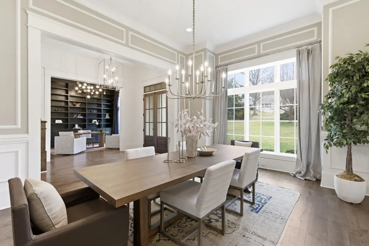 2803 Hemingway Dr, Nashville, TN 37215 - #1