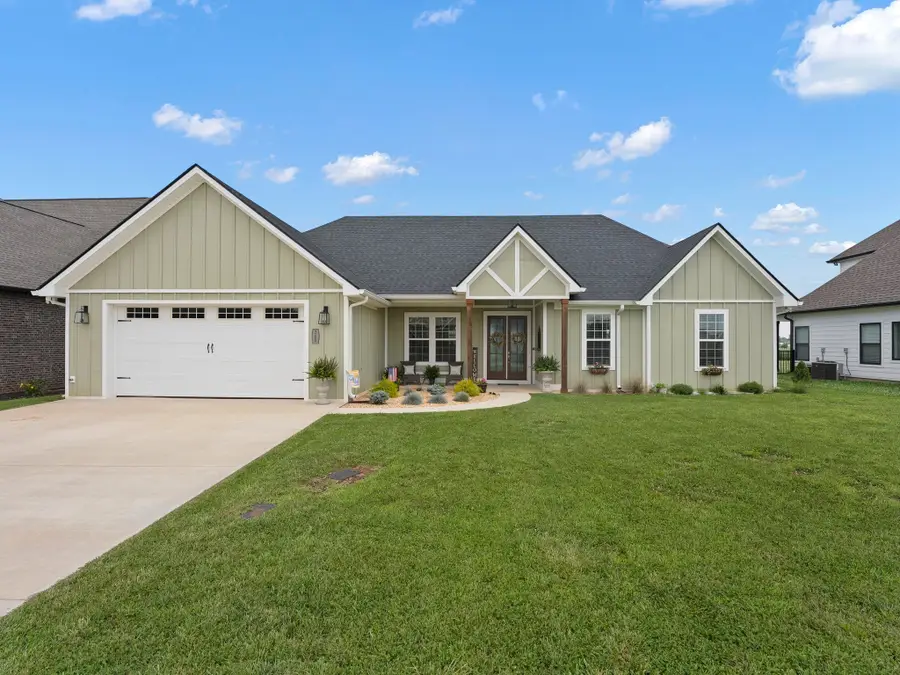 246 Lookout Dr, Winchester, TN 37398 - #2