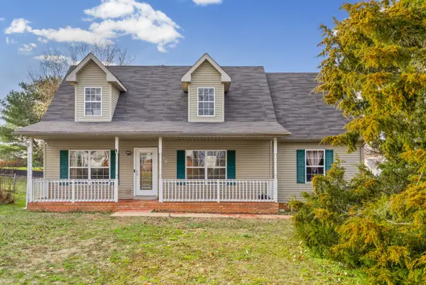 116 Oak Tree Dr, Oak Grove, KY 42262