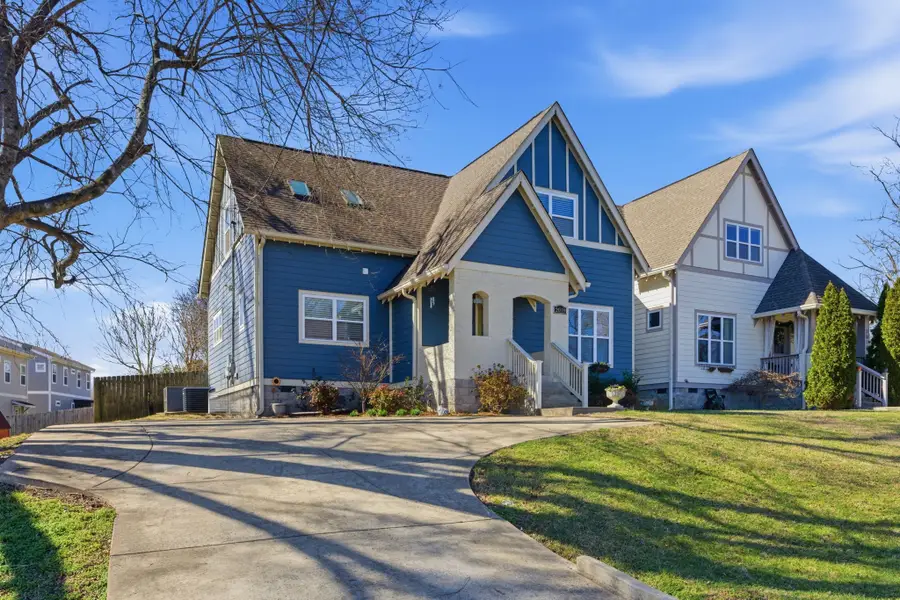 2018 Mckennell Dr, Nashville, TN 37206 - #2