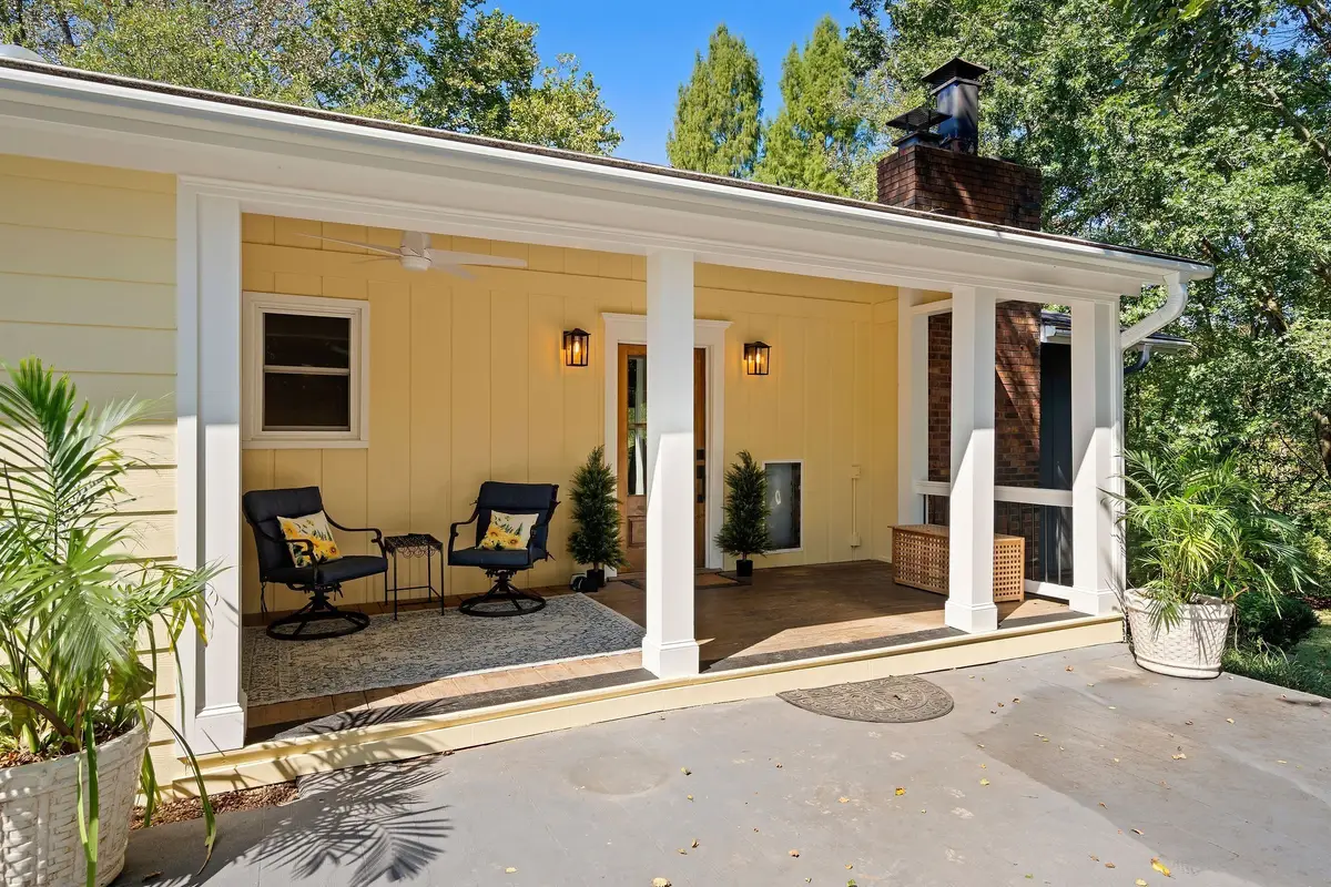 9032 S Harpeth Ct, Nashville, TN 37221 - #1