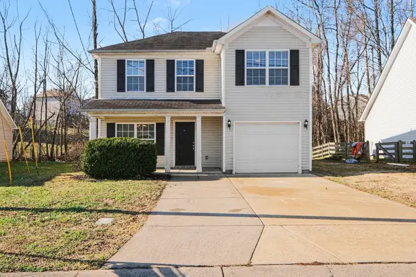 1361 E Nir Shreibman Blvd, La Vergne, TN 37086