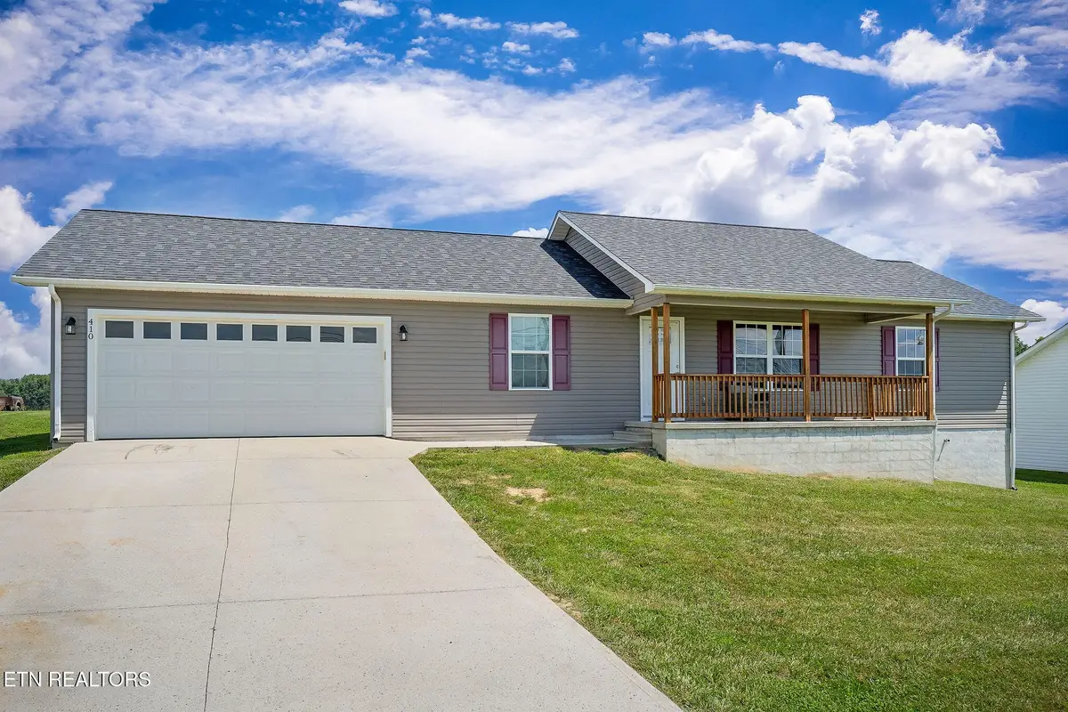 410 Old Elmore Rd, Crossville, TN 38571 - #1