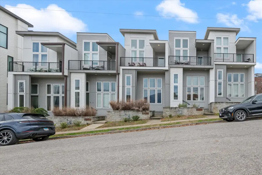 405 Avoca St #4, Nashville, TN 37203 - #2